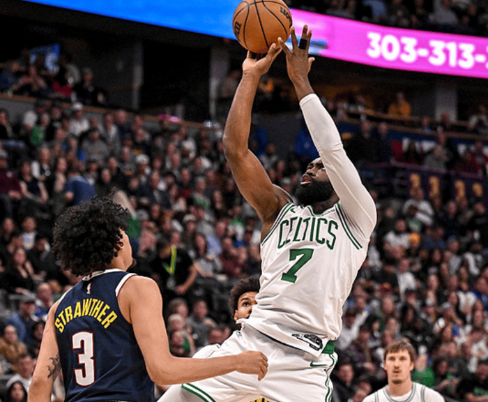 爱游戏官网-包含刚刚！明尼苏达森林狼绝杀压哨备战NBA常规赛里程碑夜那不勒斯强势反弹，波士顿凯尔特人今夜内部沟通的词条