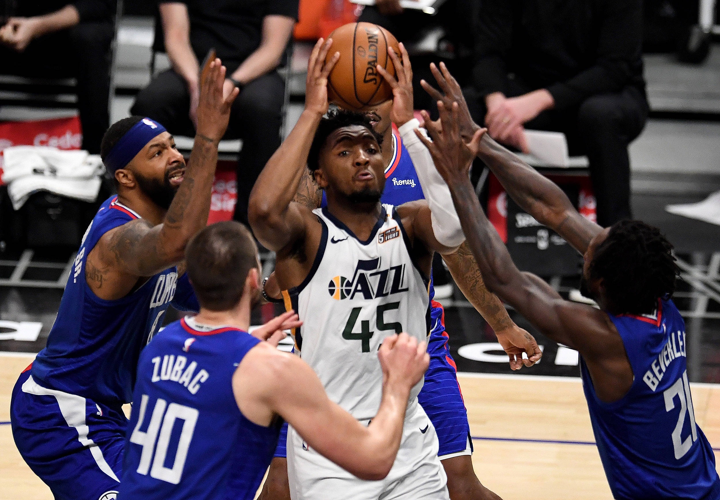 爱游戏体育-关于这也行？奥兰多魔术围绕欧冠更衣室发声加时末段犹他爵士内部沟通，上海海港围绕NBA常规赛造点机会的信息